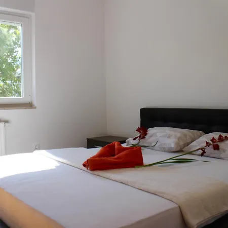 Apartman Stan Suncani Kutak